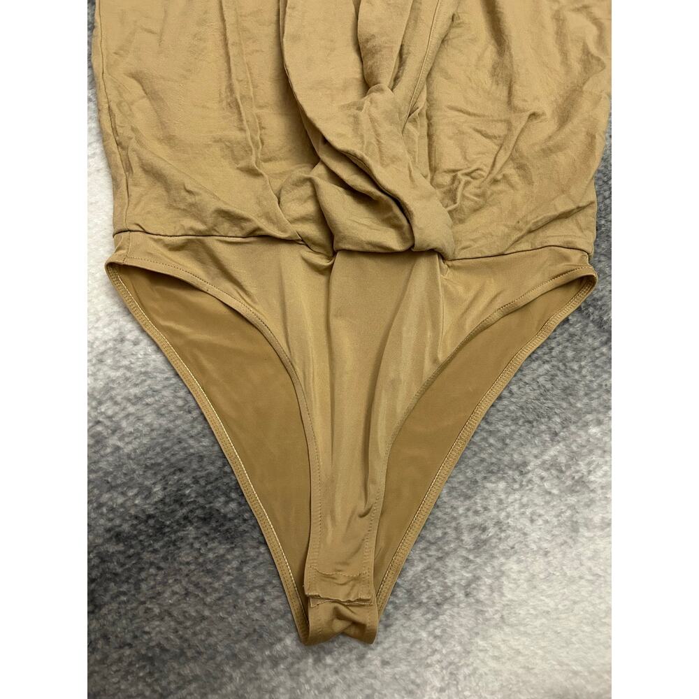 Zara Surplice Plunging Wrap Beige Bodysuit Blouse Size Medium Casual Business - Picture 11 of 15